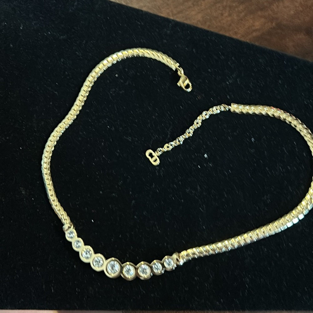 Christian Dior Gold plated and white crystal necklace. - Picture 5 of 5